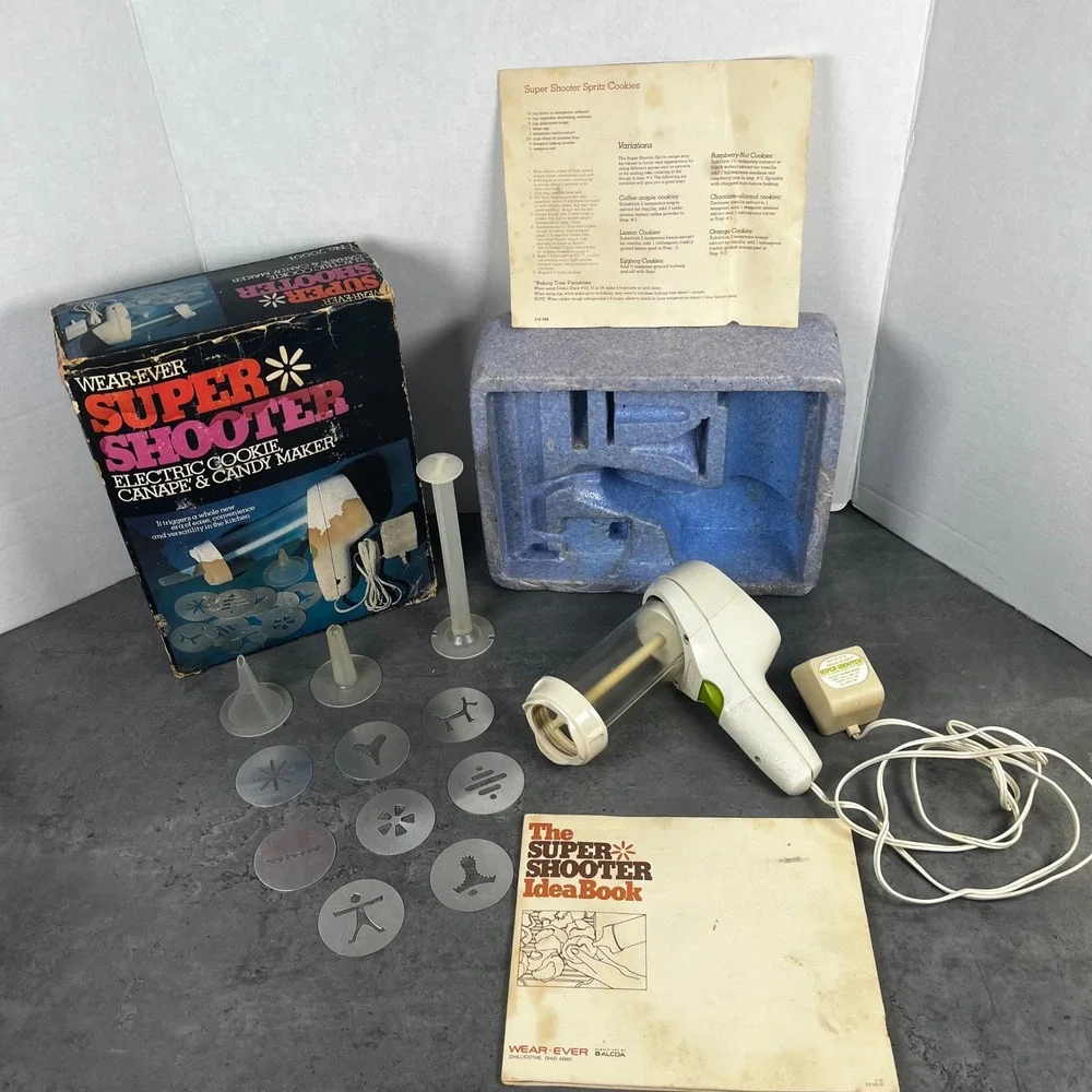 Wear-Ever Super Shooter Electric Cookie Canape Candy Maker PS-7204 Vintage Boxed